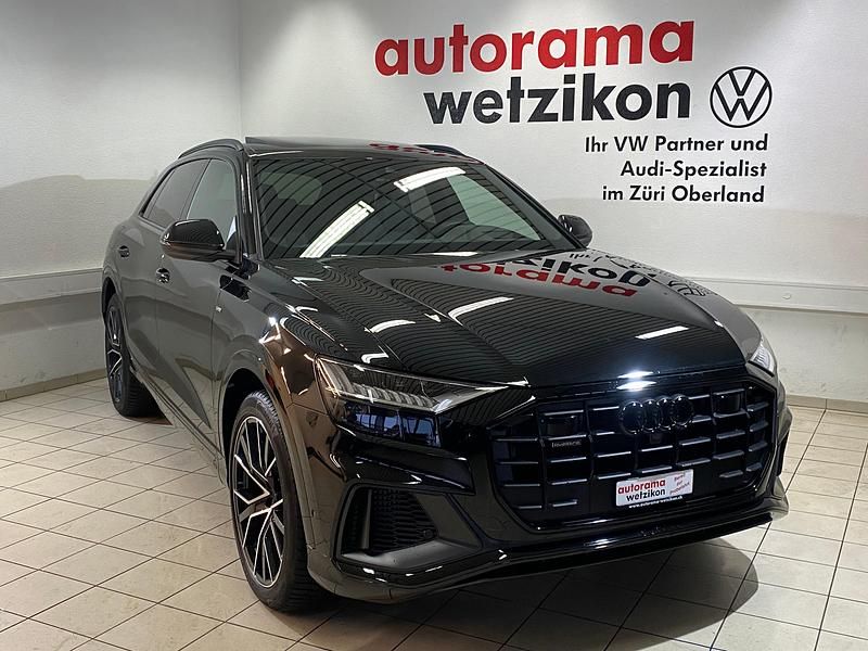 Gebraucht Audi Q8 S-Line 340 PS (250 kW) 2023 Schwarz SUV