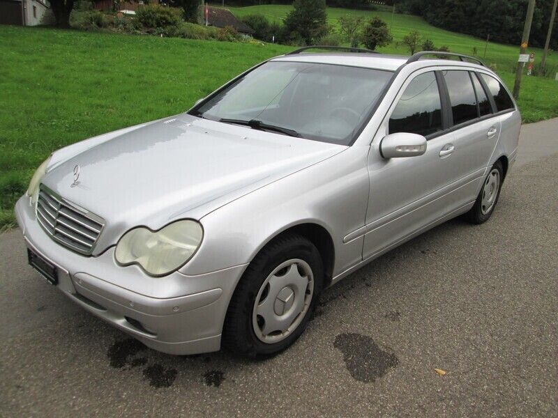 Gebraucht Mercedes C180 Classic 143 PS (105 kW) 2003