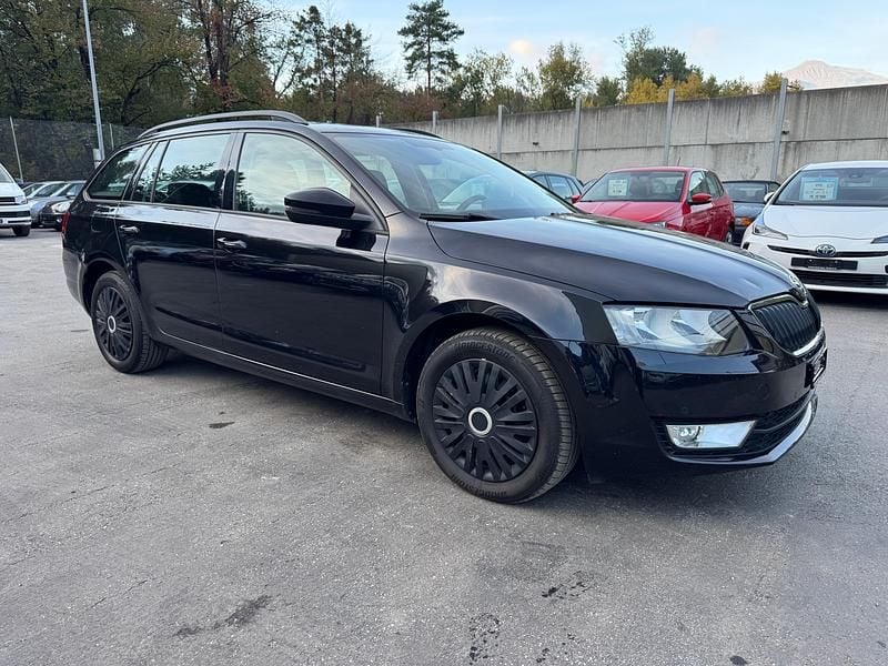 Gebraucht Skoda Octavia Ambition 184 PS (135 kW) 2016 Kombi
