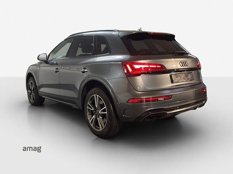 Gebraucht Audi Q5 S-Line 204 PS (150 kW) 2023 Daytonagrau perleffekt SUV