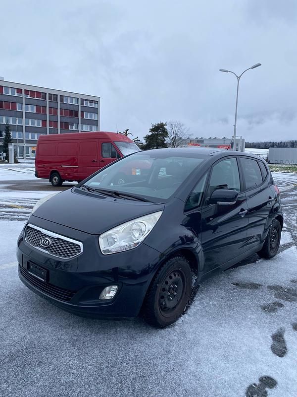 Gebraucht Kia Venga Style 125 PS (91 kW) 2010 Kleinwagen