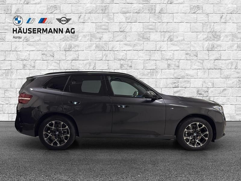 Neu BMW X3 M Sport 299 PS (219 kW) 2026 Grau SUV