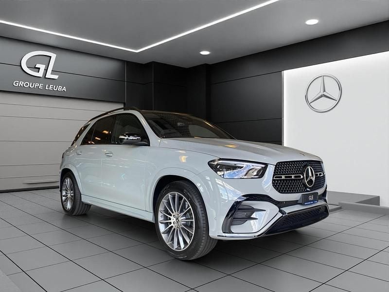 Gebraucht Mercedes GLE300 269 PS (197 kW) 2025 Grau SUV