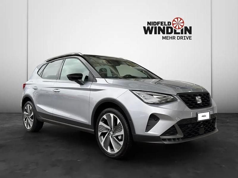 Silber Gebraucht 2025 Seat Arona FR SUV | CHF 27’750 - Bild 1/4