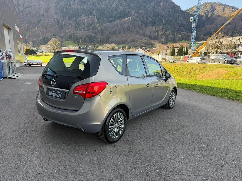 Gebraucht Opel Meriva Cosmo 140 PS (102 kW) 2014 Van / Kleinbus