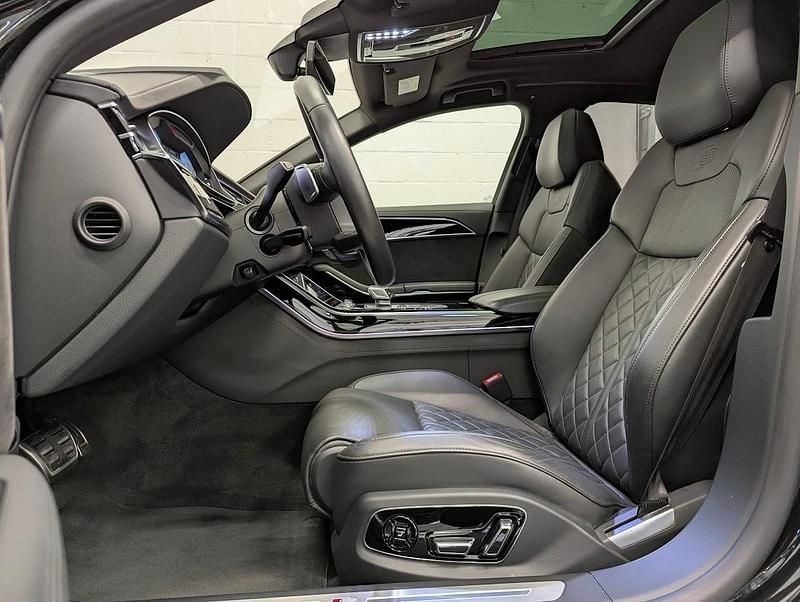 Gebraucht Audi S8 571 PS (419 kW) 2020 Limousine