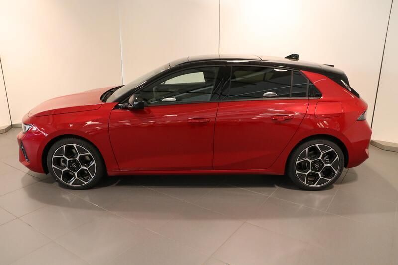 Neu Opel Astra Ultimate 181 PS (133 kW) 2025 Rot Limousine