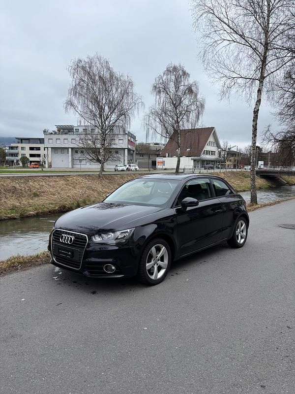 Gebraucht Audi A1 Ambition 105 PS (77 kW) 2010 Kleinwagen
