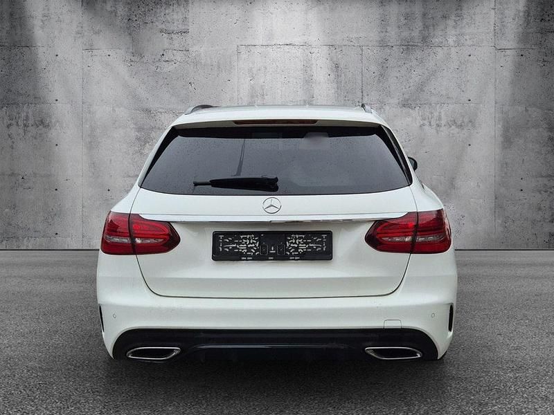 Gebraucht Mercedes C220 Avantgarde 194 PS (142 kW) 2019 Kombi