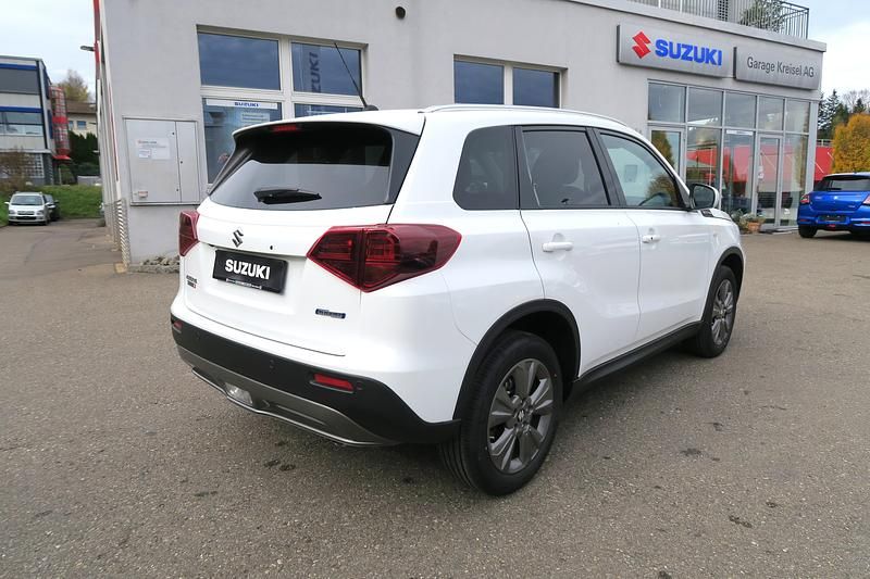 Neu Suzuki Vitara 110 PS (80 kW) 2025 Weiss SUV