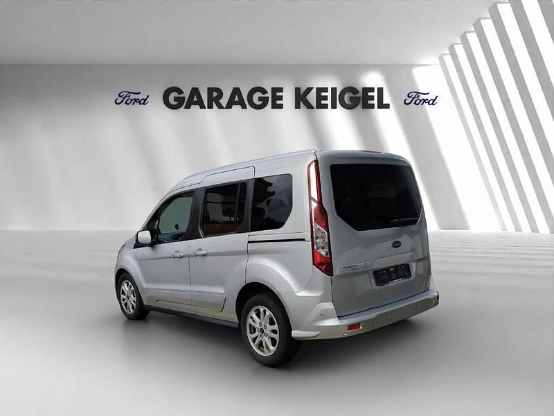 Gebraucht Ford Tourneo Titanium 120 PS (88 kW) 2021 Van / Kleinbus
