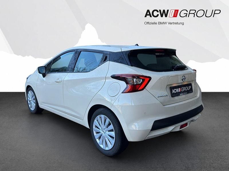 Gebraucht Nissan Micra Acenta 92 PS (67 kW) 2023 Beige Kleinwagen