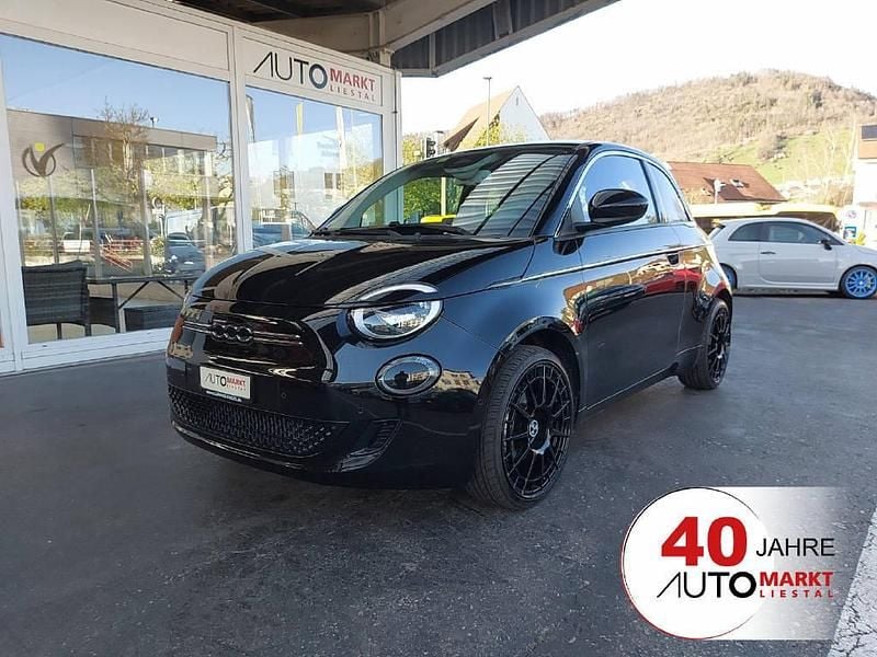 Schwarz Gebraucht 2023 Fiat 500e Limousine | CHF 21’800 (Fairer Preis) - Bild 1/4