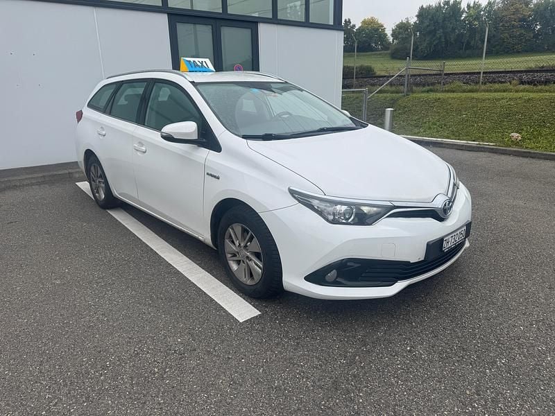 Gebraucht Toyota Auris Touring Sports Active 136 PS (100 kW) 2017 Kombi