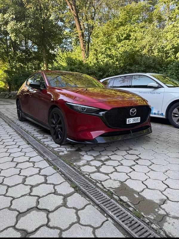 Gebraucht 2020 Mazda 3 Kleinwagen | CHF 20’900 (Etwas zu teuer) - Bild 1/4