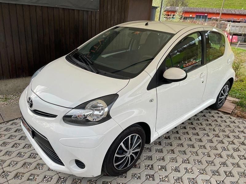 Gebraucht 2013 Toyota Aygo Luna Kleinwagen | CHF 6’500 (Fairer Preis) - Bild 1/4