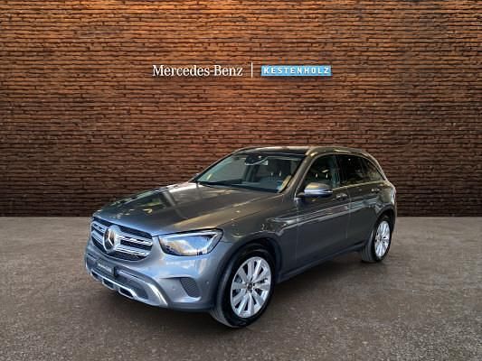 Grau Gebraucht 2019 Mercedes GLC220 Kombi | CHF 33’800 (Fairer Preis) - Bild 1/4