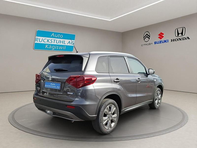 Neu Suzuki Vitara 110 PS (80 kW) 2025 Weiss SUV