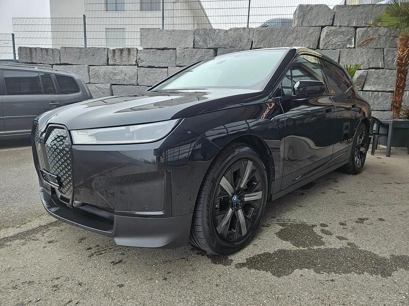 Gebraucht BMW iX Exclusive 385 kW (524 PS) 2022 SUV