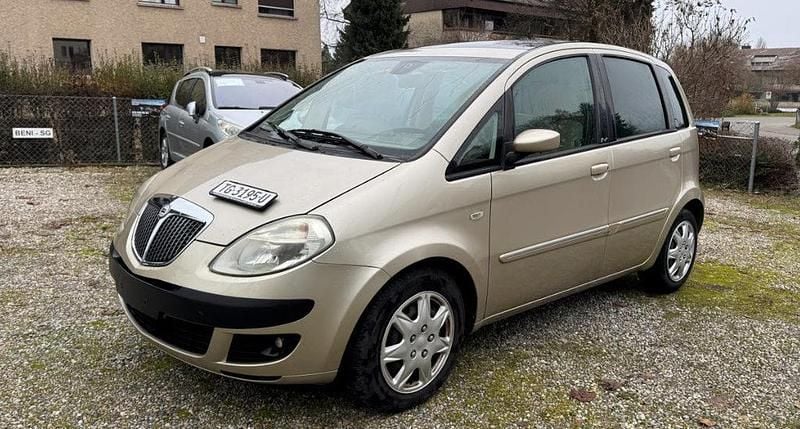 Gebraucht 2007 Lancia Musa Van / Kleinbus | CHF 1’300 - Bild 1/4