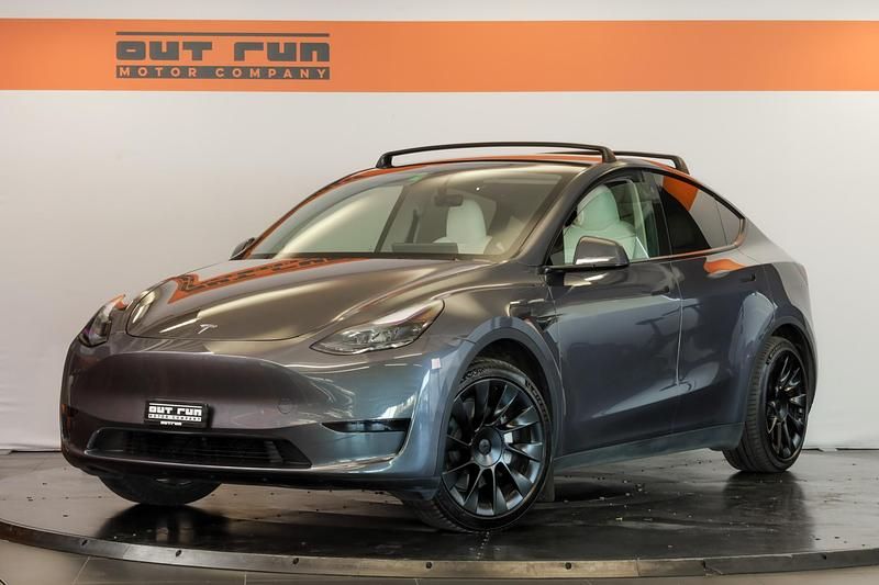 Gebraucht 2023 Tesla Model Y RWD SUV | CHF 31’400 (Fairer Preis) - Bild 1/4