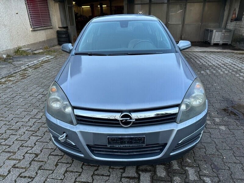 Gebraucht Opel Astra Essentia 105 PS (77 kW) 2004