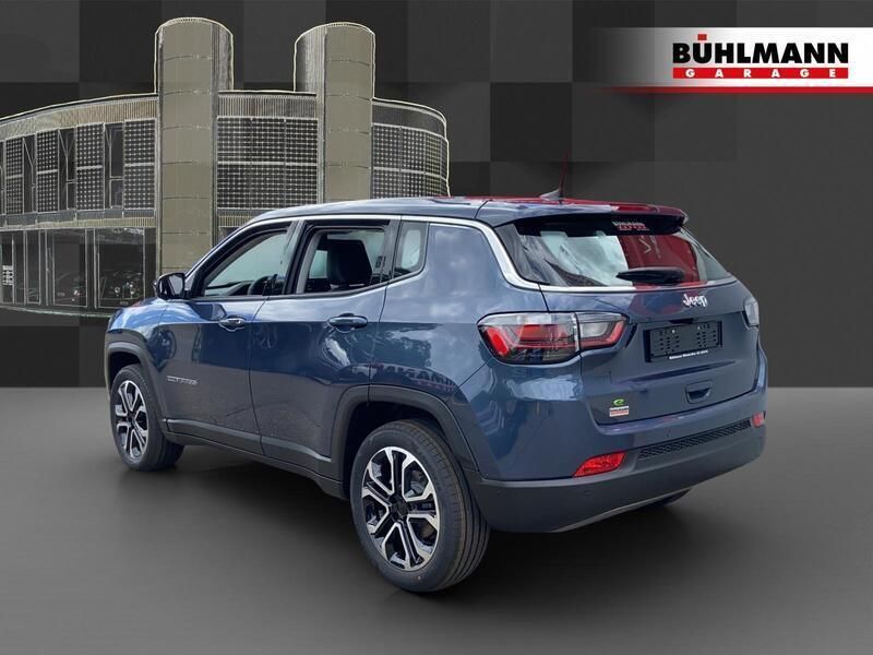 Gebraucht Jeep Compass Altitude 131 PS (96 kW) 2024 Blau SUV