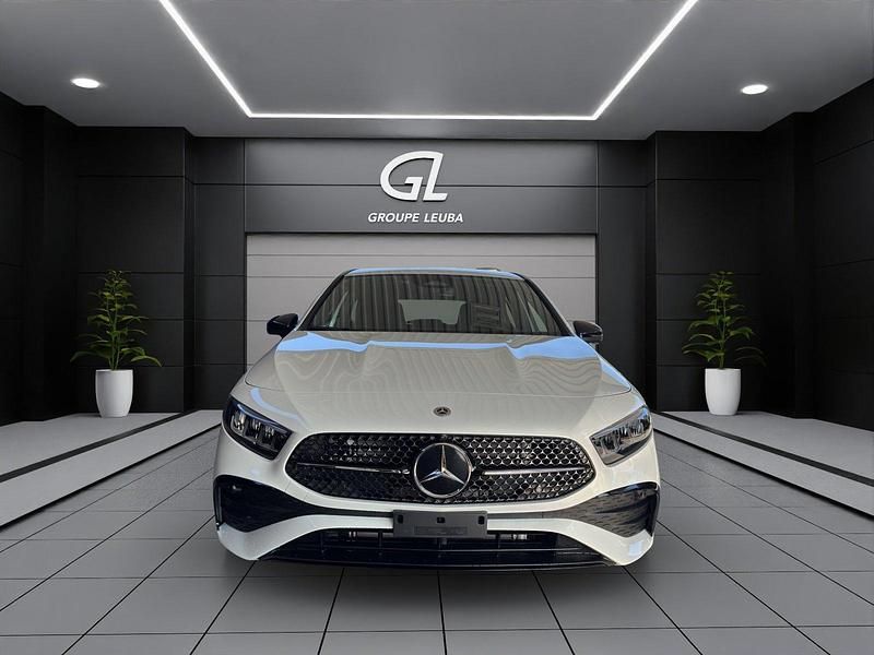 Gebraucht Mercedes A250 224 PS (164 kW) 2025 Weiss Limousine