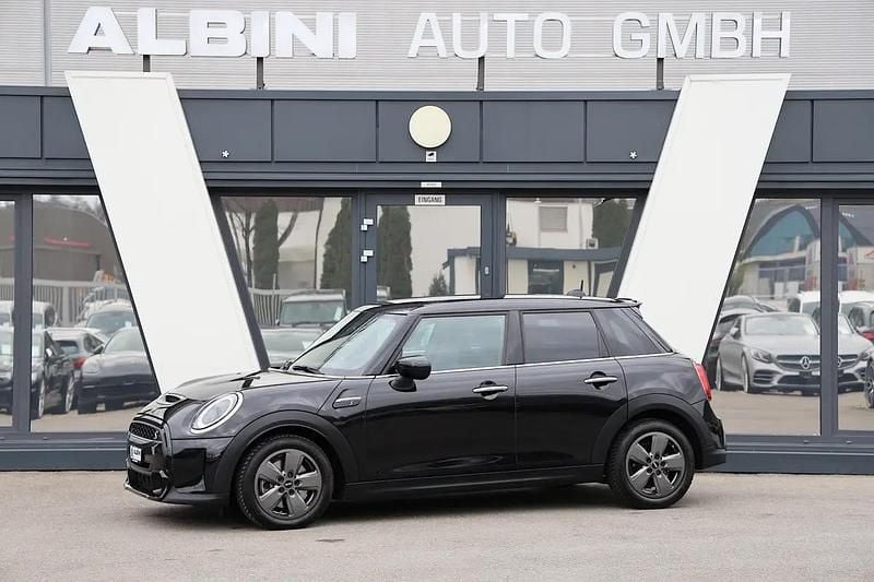 Schwarz Gebraucht 2025 Mini Cooper S Kleinwagen | CHF 28’400 (Fairer Preis) - Bild 1/4