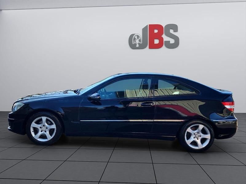 Gebraucht Mercedes CLC160 129 PS (94 kW) 2009 Kleinwagen