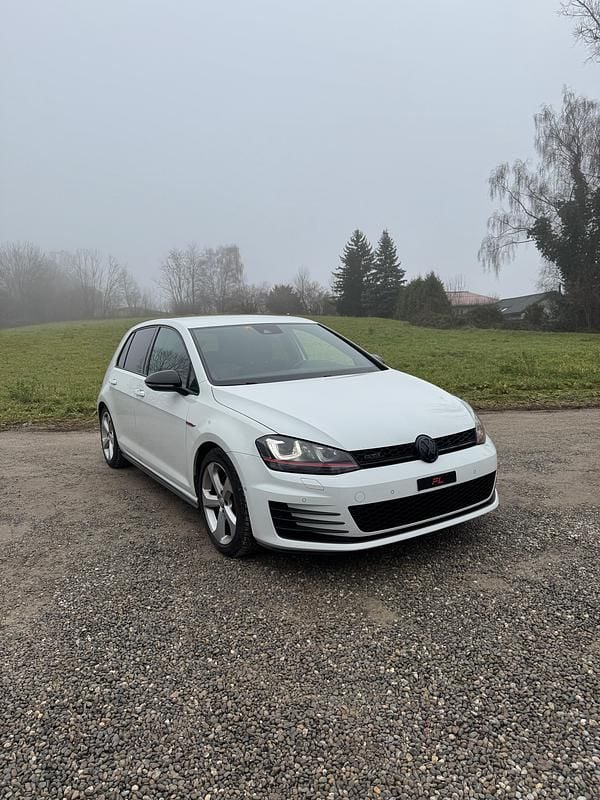 Gebraucht 2015 VW Golf VII GTI | CHF 11’800 (Superpreis) - Bild 1/4