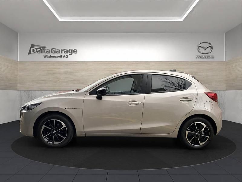Gebraucht Mazda 2 Homura-Aka 90 PS (66 kW) 2023 Limousine