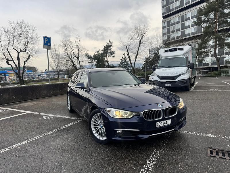 Gebraucht BMW 330 Luxury Line 258 PS (189 kW) 2012 Kombi