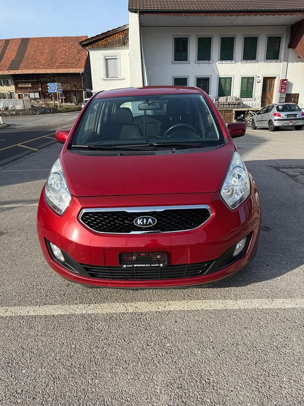 Gebraucht Kia Venga 125 PS (91 kW) 2012 Kleinwagen