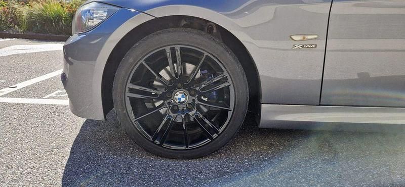 Gebraucht BMW 320 184 PS (135 kW) 2011 Kombi