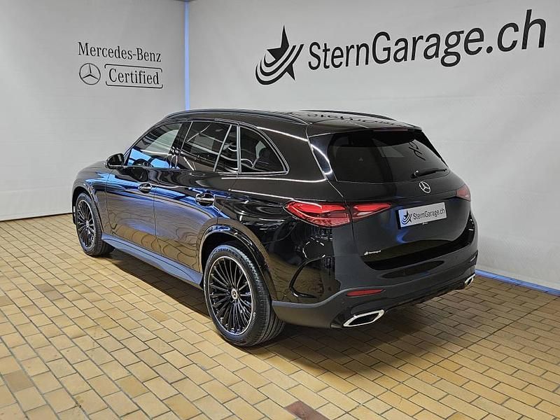 Neu Mercedes GLC300e AMG line 258 PS (189 kW) 2026 Schwarz Coupé