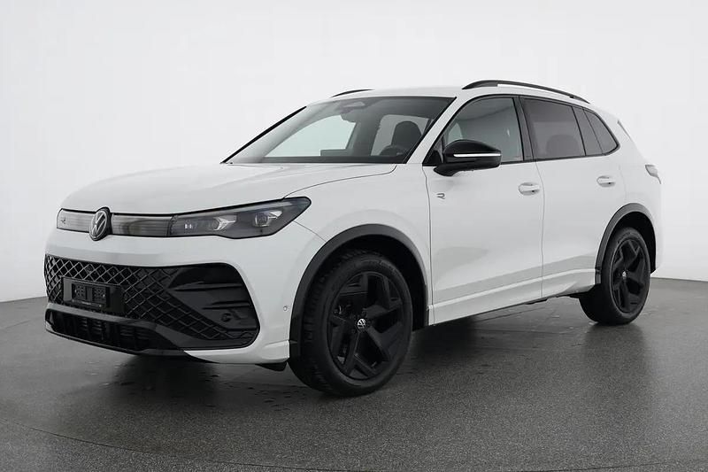 Weiss Gebraucht 2026 VW Tiguan R-line SUV | CHF 44’280 (Superpreis) - Bild 1/4