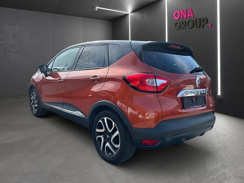 Gebraucht Renault Captur Dynamique 120 PS (88 kW) 2015 SUV