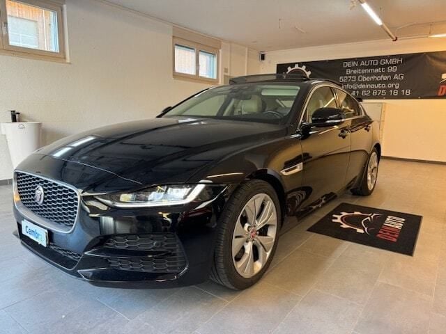 Gebraucht 2020 Jaguar XE S Limousine | CHF 25’500 (Teuer) - Bild 1/4