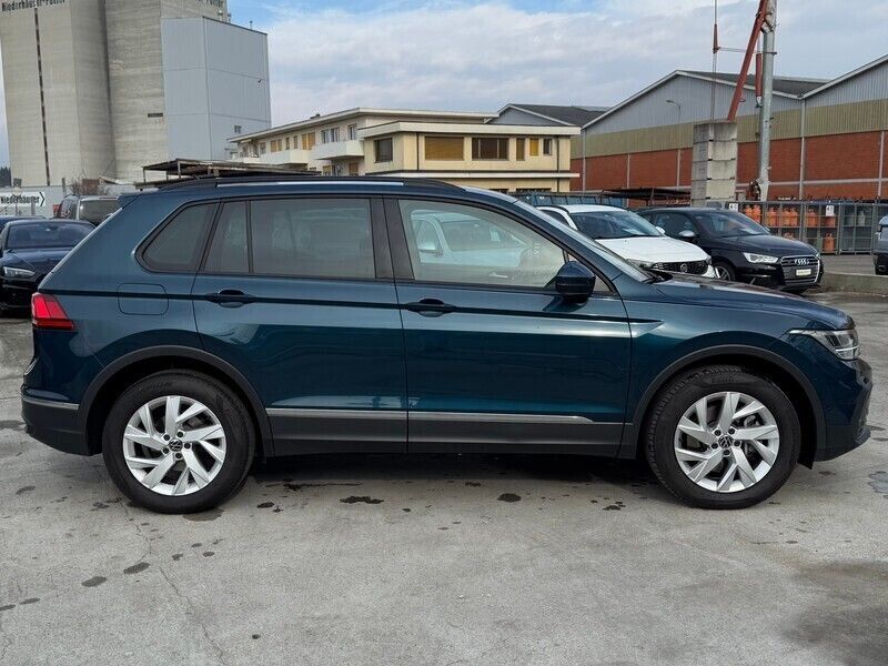 Gebraucht VW Tiguan Life 200 PS (147 kW) 2022 SUV