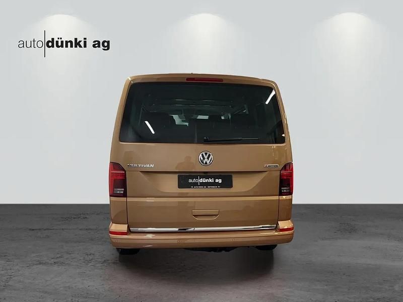 Gebraucht VW Multivan Highline 204 PS (150 kW) 2025 Braun Van