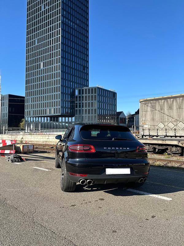 Gebraucht Porsche Macan S 258 PS (189 kW) 2015 SUV