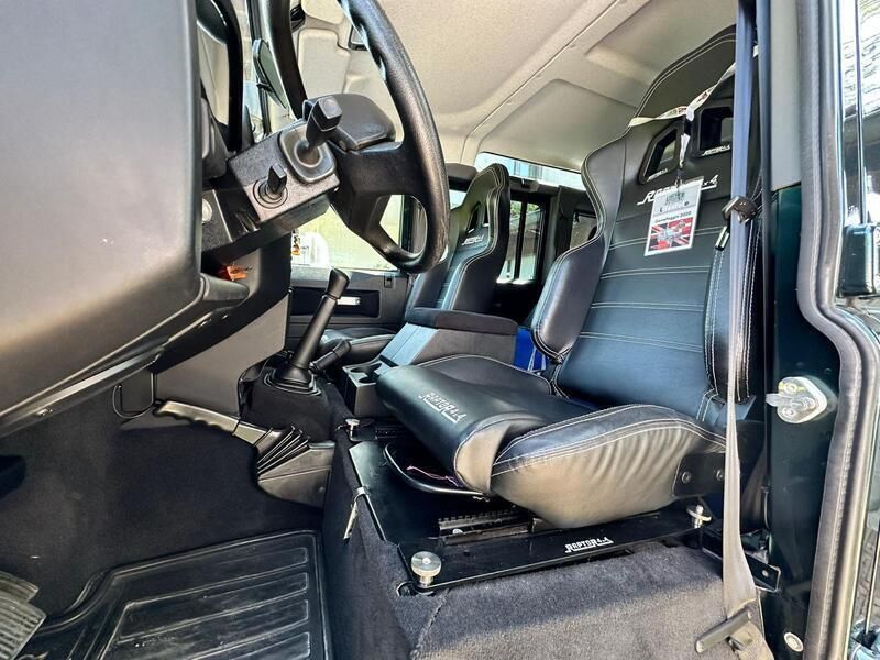 Gebraucht Land Rover Defender 122 PS (89 kW) 2012 SUV