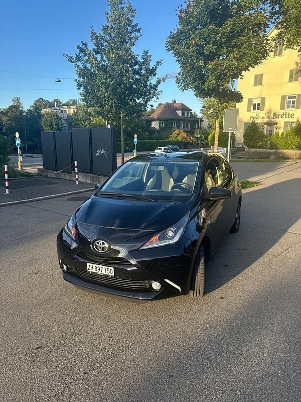 Gebraucht 2014 Toyota Aygo X-clusiv Kleinwagen | CHF 6’000 (Guter Preis) - Bild 1/4