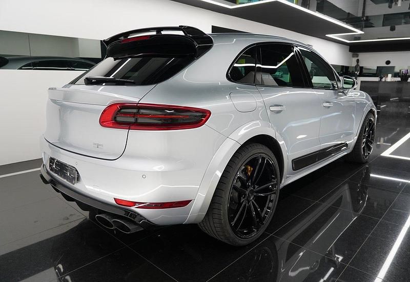 Gebraucht Porsche Macan Turbo 480 PS (353 kW) 2017 SUV