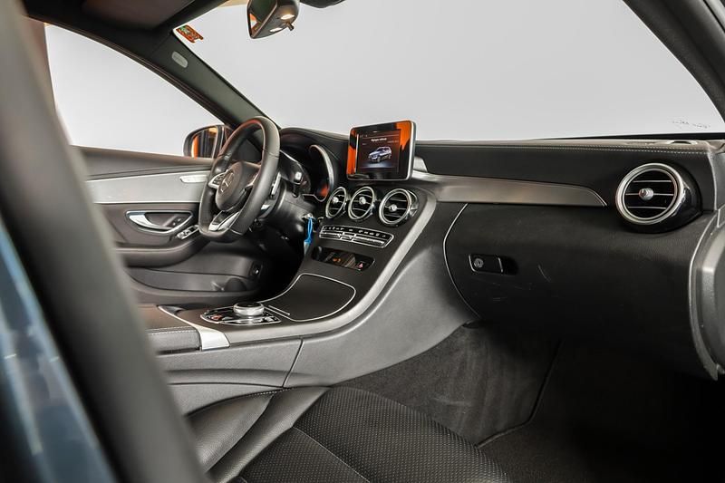 Gebraucht Mercedes C200 AMG line 184 PS (135 kW) 2015