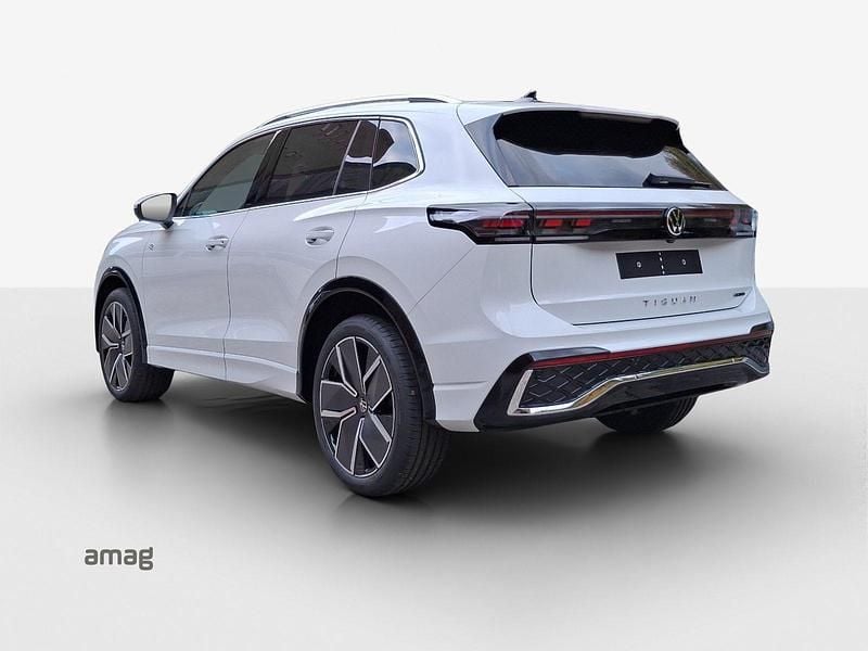 Neu VW Tiguan R-line 204 PS (150 kW) 2025 Pure white uni SUV