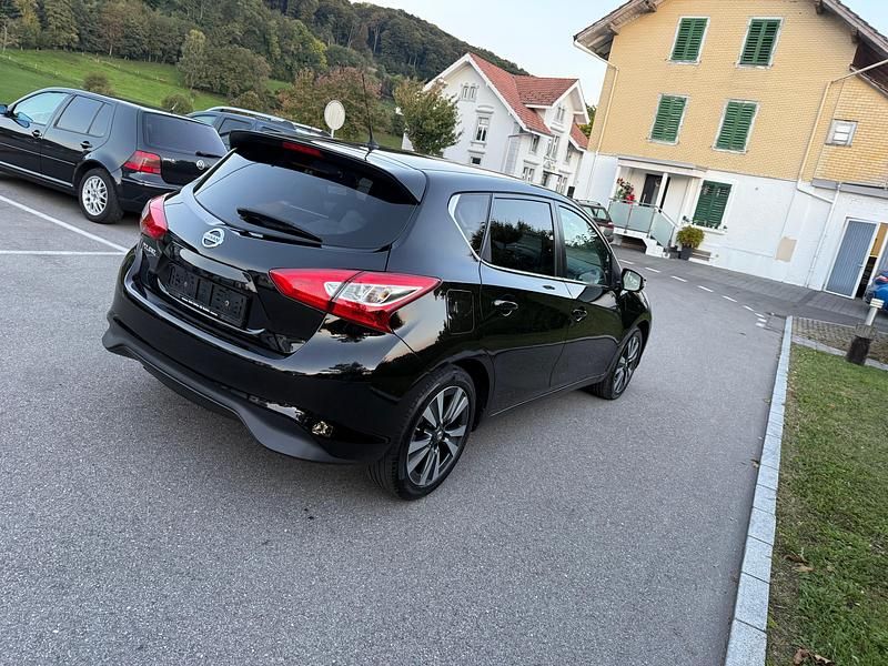 Gebraucht Nissan Pulsar Visia 115 PS (84 kW) 2015 Kleinwagen