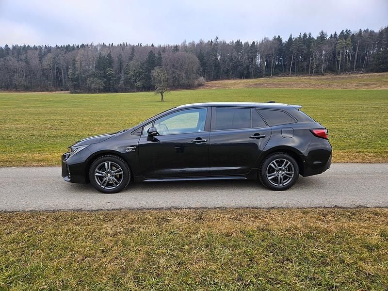 Gebraucht Suzuki Swace 122 PS (89 kW) 2020 Schwarz Kombi