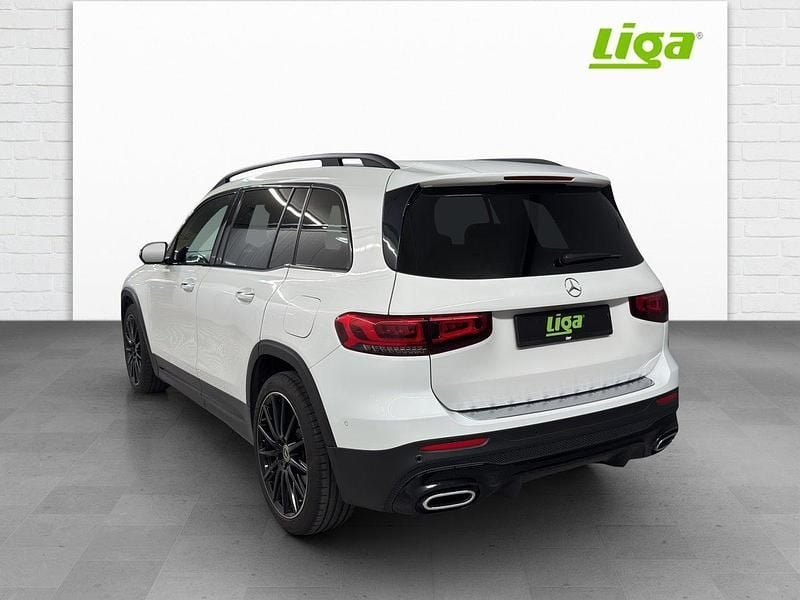 Gebraucht Mercedes GLB250 AMG line 224 PS (164 kW) 2021 Weiss SUV